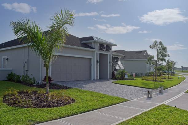 Best Driveway Pavers Cost  in Gladstone, MO