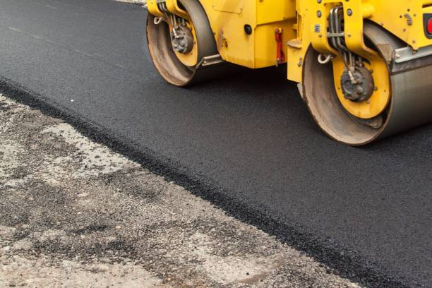 Best Best Driveway Pavers  in Gladstone, MO