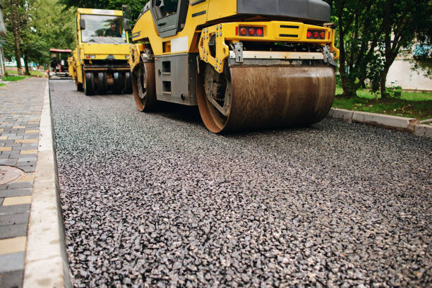 Best Concrete Paver Driveway  in Gladstone, MO